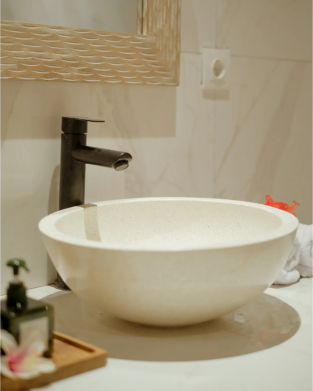 Comfortable bedroom retreat in Ubud private villa